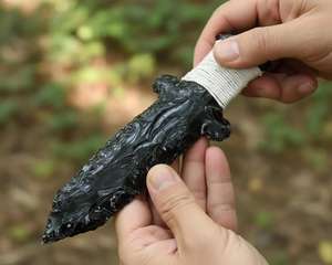 Daga de Cristal de Obsidiana Negra 100% Natural - Cuchillo Ritual de Vidrio Volcánico Natural para Sanación Espiritual, Venta al por Mayor, Coleccionable - Product Image 3