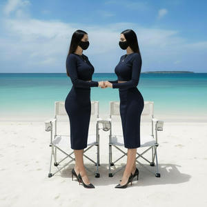 Conjunto de faldas personalizadas OEM de alta calidad para mujer, top corto con capucha y estampado de logotipo informal, conjunto de faldas con capucha para invierno. - Product Image 2