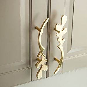 Poignées de porte d'armoire élégantes en laiton, finition dorée, quincaillerie de luxe pour tiroirs de garde-robe, poignée décorative pour meubles, design moderne - Product Image 5