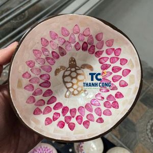 Cuencos de Cáscara de Coco Ecológicos al Precio Más Bajo, Venta al por Mayor, Hechos a Mano, Marca Blossom Turtle Vietnam, Gran Oferta - Product Image 1