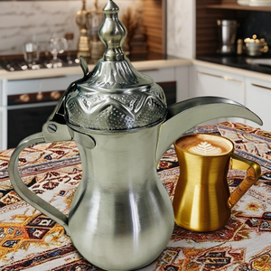 หม้อกาแฟตุรกีสีเงินพร้อมฝาปิดนูนโลหะทนความร้อนมีหลายขนาดให้เลือก - Product Image 1