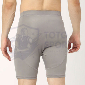 Nouvelle Arrivée Short de Sport Homme Respirant Coupe Ajustée Logo Personnalisé Meilleur Service Performance Tendance Design Optimal Vêtement de Fitness Respirant - Product Image 2