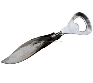 Abridor de Botellas en Forma de Corazón Pulido con Mango de Cuerno de Búfalo Natural en Acabado Vintage con Motivo Animal Único para Uso en el Hogar y en Bares - Product Image 3