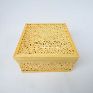 Cesta Cuadrada de Bambú Natural Hecha a Mano con Tapa, Estilo Antiguo, para Almacenamiento de Alimentos - Product Image 2