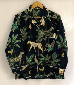 Conjunto de Pijama de Manga Larga para Mujer, Estampado Tropical de Animales, Cuello con Muescas, Camisa con Botones y Pantalones, Ropa de Dormir con Estampado Tropical de Animales - Product Image 6