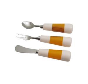 Ensemble de couverts 5 pièces en acier inoxydable avec manche fantaisie en résine dorée scintillante et finition dorée, nouveau design - Product Image 4