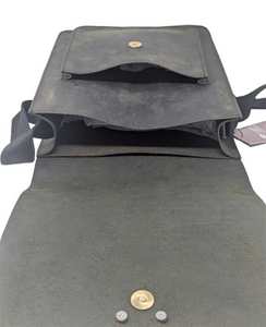 Bolso Mensajero de Cuero para Hombre Hecho en India, con Puerto USB, Diseño Impermeable y Embalaje Personalizado Portátil, Directo de Exportación - Product Image 2