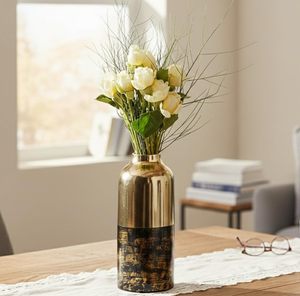 Florero Decorativo Metálico Hecho a Mano con Textura Amarilla y Negra para Decoración del Hogar y Oficina, en Venta al Mejor Precio - Product Image 4