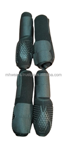 Bottes de protection pour chevaux MH Equestrian en néoprène personnalisées, ensemble de bandages pour les jambes des chevaux pour la protection des membres - Product Image 5