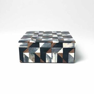 Premium Design Resin inlay Jewellery Box Resin craft Resin Box Resin storage Box at best Price - Product Image 5