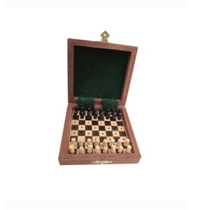 Jeu d'échecs pliable en bois de haute qualité, échiquier magnétique artisanal, jeux de société de voyage, étui de rangement, cadeau, plateau d'échecs - Product Image 4
