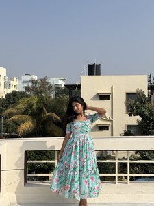Vestido Maxi Elegante con Nudo de Pétalos y Bordado Soft Breeze, Prenda Cómoda de Primera Calidad, Atuendo Impresionante - Product Image 2