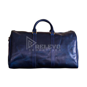 Bolsa de Viaje de Cuero de Gran Capacidad (40L) con Logotipo Personalizado de Alta Calidad y Correa para Carro de Equipaje para Facilitar el Viaje - Product Image 6
