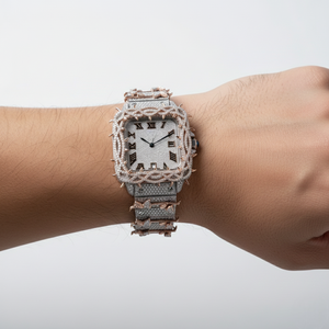 นาฬิกาข้อมือผู้ชาย ETA ระบบจักรกลคุณภาพสูง หรูหรา ประดับเพชรโมอิสซาไนต์ หน้าปัดรูปใบไม้ สไตล์ฮิปฮอป  ตัวเรือนสแตนเลสสองสี  สามารถปรับแต่งได้ - Product Image 3