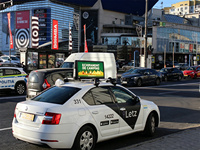 Écran LED de toit de taxi Xixun System, double mode WiFi 4G, panneau publicitaire mobile