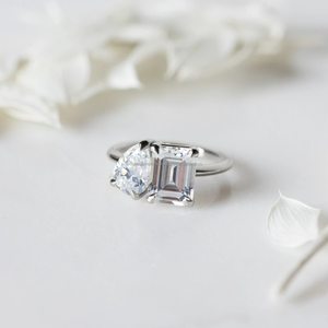 Elegante anillo de bodas chapado en oro de dos piedras con certificación IGI de Plata de Ley 925 para mujer para regalo de compromiso - Product Image 4