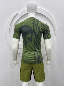 เสื้อรัดกล้ามเนื้อแขนสั้นสีเขียวมะกอกพิมพ์ลายกรงเล็บสีดำสำหรับผู้ชาย สำหรับฝึกซ้อม MMA BJJ ยิมนาสติกต่อสู้ และศิลปะการต่อสู้ - Product Image 5