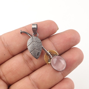 Adorables pendentifs en quartz rose naturel, pendentifs et breloques en laiton et argent sterling 925, bijoux fantaisie pour femmes, vente en gros - Product Image 3