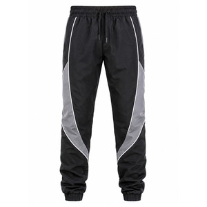 Conjunto Deportivo Personalizado para Hombre, Chaqueta Cortavientos con Capucha y Cremallera, Pantalones Deportivos Ligeros de Nailon, Conjunto de Pantalones Deportivos y Joggers - Product Image 5