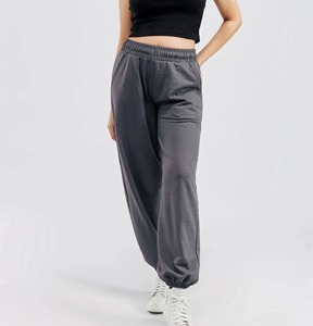 Pantalones Deportivos de Felpa Francesa para Mujer, con Logotipo Personalizado, Corte Holgado, Estilo Jogger, para Gimnasio, 100% Algodón, Peso Pesado, Estilo Hip Hop - Product Image 5