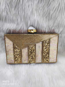 Sac à main d'embrayage de mariage de créateur pour femmes Sac de soirée élégant à vendre en vrac de l'Inde pour les événements de mariage et bien plus encore - Product Image 3