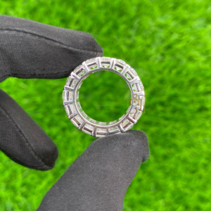 Anillo de Boda de Plata 925, Anillo de Eternidad, Diseño Delicado y Minimalista, Corte Redondo, Diamante Moissanita, Joyería de Compromiso de Diseñador, Regalo para Mujer - Product Image 4