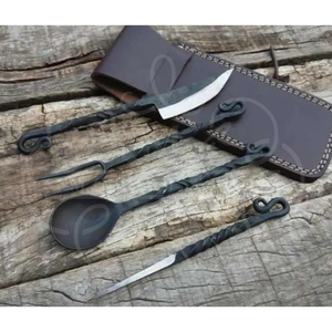 Ensemble de couverts de camping à manche torsadé avec couteau, cuillère et fourchette dans une pochette en cuir pour la cuisine en plein air - Product Image 5