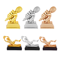 Prix personnalisé de la voix musicale Microphone en résine pour galvanoplastie/peinture Trophée de Microphone en or