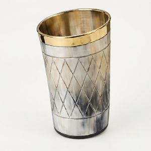 Gobelet en corne de buffle naturelle écologique, fait main, gravé de diamants, avec bordure en laiton, forme naturelle, de REHMAN CRAFT - Product Image 3