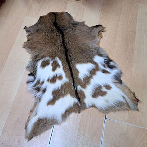 Tapis en cuir 100% véritable, style turc, en peau de mouton, chèvre ou agneau, sur mesure, prix abordable, OEM, meilleures ventes, pour un confort optimal. - Product Image 1