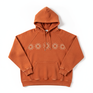 Sweat à capuche oversize pour homme, couleur rouille, motif soleil brodé à la main, en molleton de coton, style streetwear décontracté pour l'automne - Product Image 1