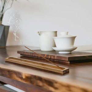 ที่วางธูปไม้สนธรรมชาติ กลิ่นหอมติดทนนาน พร้อมที่ดักขี้เถ้า - Product Image 2