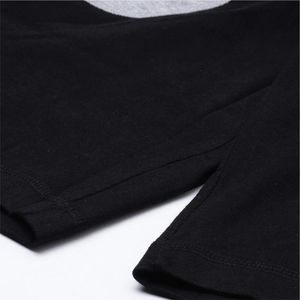 กางเกงขาสั้นผู้ชายคุณภาพสูง ผ้าฝ้ายเนื้อแน่น ระบายอากาศได้ดี ยืดหยุ่น แห้งเร็ว เป็นมิตรกับสิ่งแวดล้อม เหมาะสำหรับใส่ลำลอง ออกกำลังกาย วิ่ง - Product Image 1