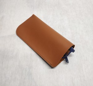 Étuis de protection pour lunettes de lecture en cuir synthétique vegan PU, option d'emballage personnalisé avec logo, doublure en velours - Product Image 2