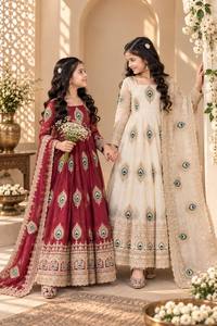 Ensemble de Robe Fendy en Soie Premium pour Filles, Broderie Zari et Paillettes, Manches Longues, Dupatta, Bas de Robe Infroissable et Anti-humidité - Product Image 2