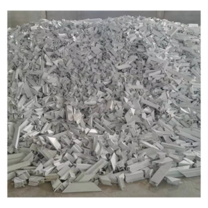 Fournisseur de granulés de PVC pour fenêtres, quantités en vrac pour la production de plastiques extrudés, feuilles, profilés et granulés, commandes d'usine - Product Image 2