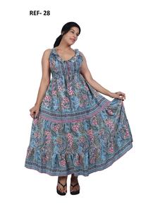 Robe longue en polyester à imprimé cachemire pour femme, col bénitier, fabriquée par [Nom du fabricant] - Product Image 3