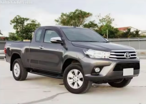 Venta Rápida de Camioneta HILUX USADA de Doble Cabina - Product Image 2