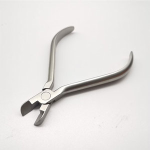 Alicate Dental Manual de Acero Inoxidable de Alta Calidad con Empuñadura Ergonómica y Punta Refinada para Procedimientos Clínicos Eficientes - Product Image 1
