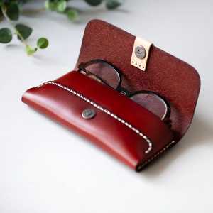 Étui à lunettes de soleil de luxe en cuir pleine fleur vintage, résistant à l'eau, léger, durable, avec doublure douce, protection pour lunettes, vente en gros - Product Image 2
