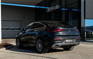 Mercedes Benz GLE 350 de 4MATIC Coupé, SUV Híbrido de Lujo, Diésel Eléctrico, Tracción en las Cuatro Ruedas, Automático, Vehículo de Alto Rendimiento Premium para Exportación - Product Image 4