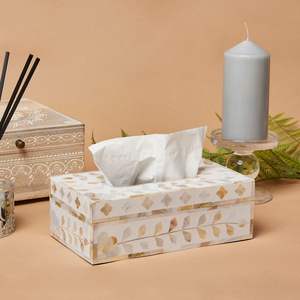 Boîte à mouchoirs unique en résine avec incrustation d'os, offrant un artisanat unique et une fonctionnalité décorative - Product Image 1