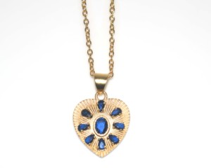 Collier avec pendentif en forme de cœur en pierres précieuses multicolores plaqué or artisanal - Product Image 3