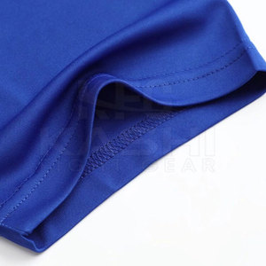 Uniforme de Fútbol Transpirable de Alta Calidad con Logotipo Personalizado, Disponible en Múltiples Tallas y Colores, Perfecto para Escuelas y Clubes - Product Image 3