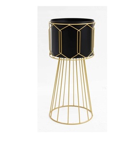 Attractive Look Customized Shape Eco-Friendly Durable Flower Planter Black <b>Pot</b> with <b>Stand</b> in Powder Coated Finish for Garden Use - Product Image 1