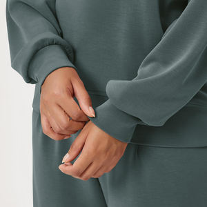 Ropa de calle informal personalizada para mujer, sudaderas con capucha y pantalones de chándal de gran tamaño OEM, conjunto de fabricantes de sudadera pesada - Product Image 4