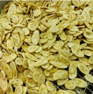Chips de banane séchées en tranches, naturelles, jaunes, enrobées de sucre, transformées par lyophilisation, origine Vietnam, en vrac, douces, sucrées, saines - Product Image 1