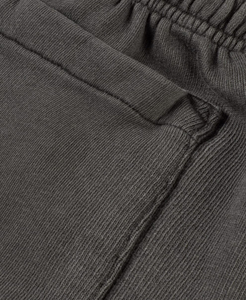 Proveedores mayoristas de pantalones cortos deportivos premium para hombre. Para el nuevo verano, pantalones cortos de punto de felpa 100% algodón para hombre, lisos, con logotipo. - Product Image 4