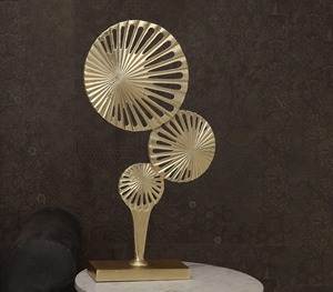 Gold Minimal Brass <b>Table</b> Centerpiece With Wooden Base Elegant Modern Decor Perfect For Dining And <b>Coffee</b> <b>Table</b> <b>Display</b> - Product Image 5