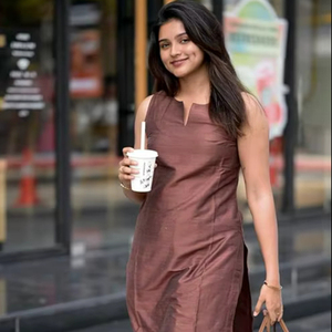Ensemble Kurta Droit Uni en Rayonne Viscose pour Femme avec Palazzo – Tenue Ethnique Sans Manches Confortable Deux Pièces pour le Bureau - Product Image 1